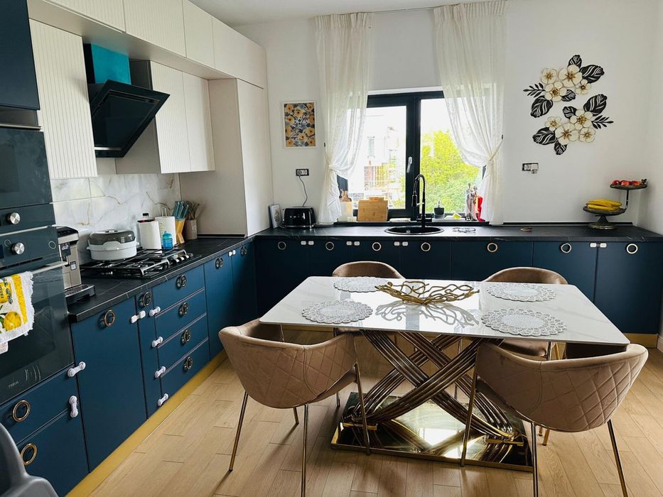 Casa parter+etaj+pod ,450 mp teren, strada Tudor Vianu