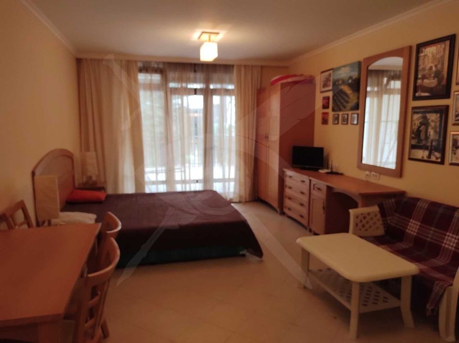 Продава се Едностаен апартамент в Созопол - 64 кв.м за 985 €/кв.м - Снимка #3