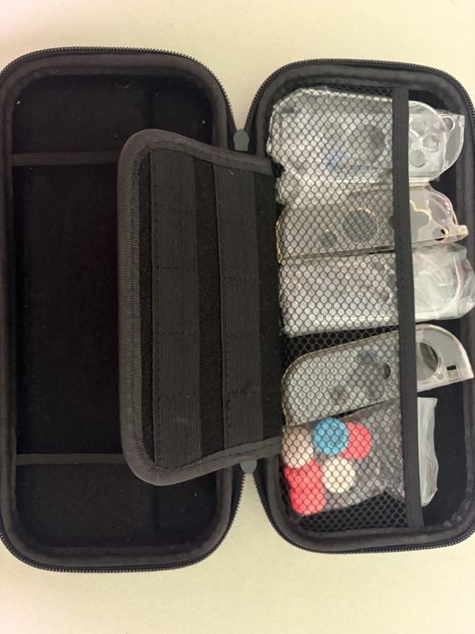 Nintendo swicth oled cu multe accesori si jocuri incluse