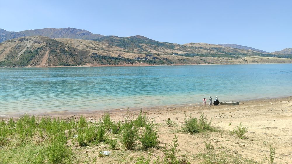 Продается земля с времянкой и маленькой бассейном в Бурчмулле