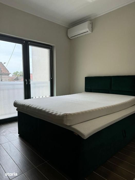 Vilă modernă în Centru cu 2 apartamente independente