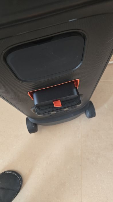 Тонколона JBL 320