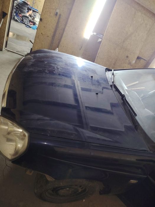 Капот приора в отличном состоянии