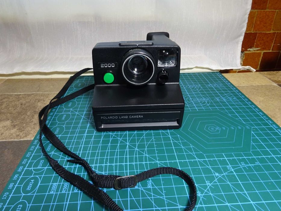 Aparat foto instant Polaroid 2000