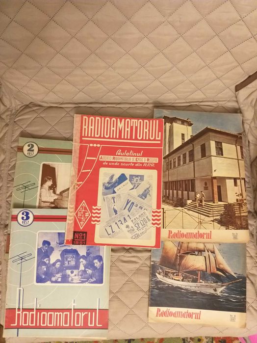 Reviste de radio vechi in stare buna