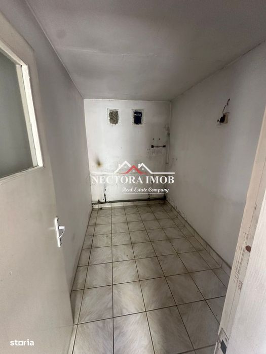 NECTORA IMOB-Spatiu comercial cu 2 camere, 2 bai, Zona Oncea, 52 mp