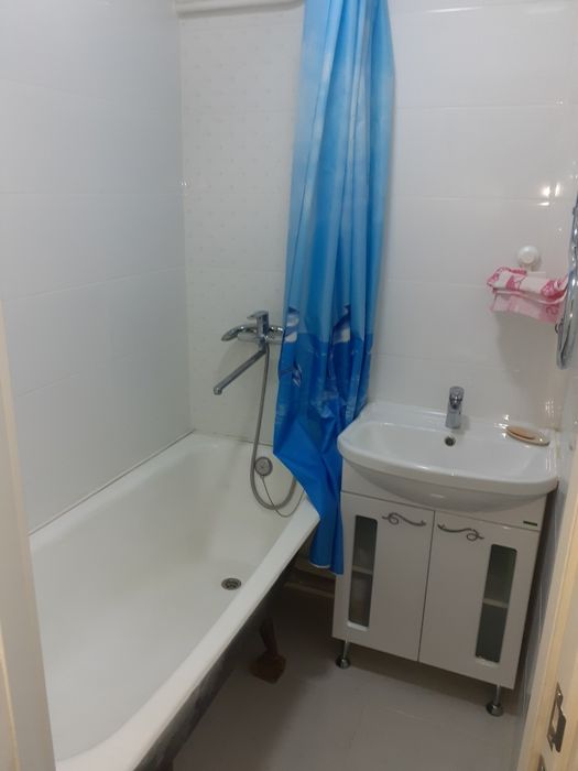 Продам 4-х ком квартиру