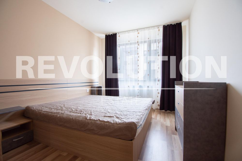 Дава се под наем Тристаен апартамент в София, Витоша - 80 кв.м за 900 € - Снимка #11