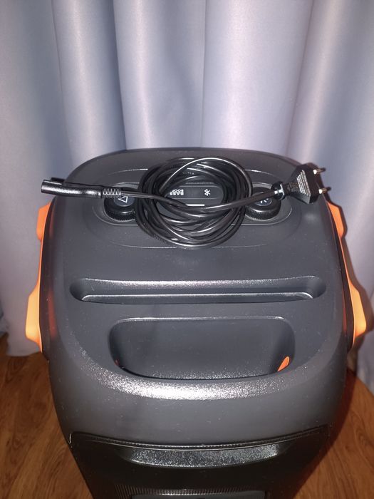 Boxa  JBL Partybox 110 !