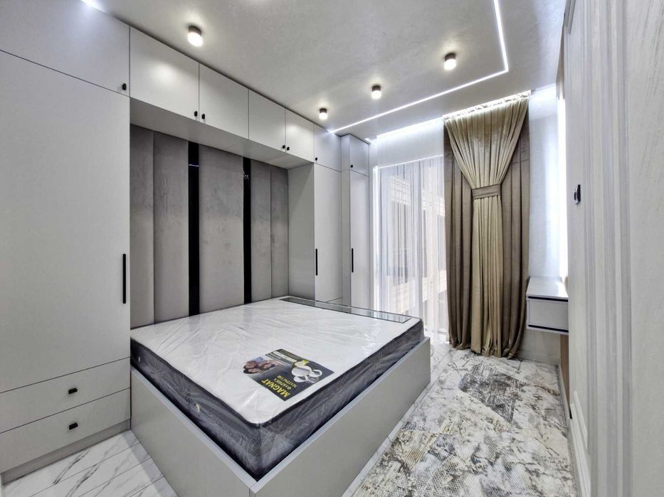 2 комнатная квартира студия в Новостройке с Лифтом Фрунзе № 3105