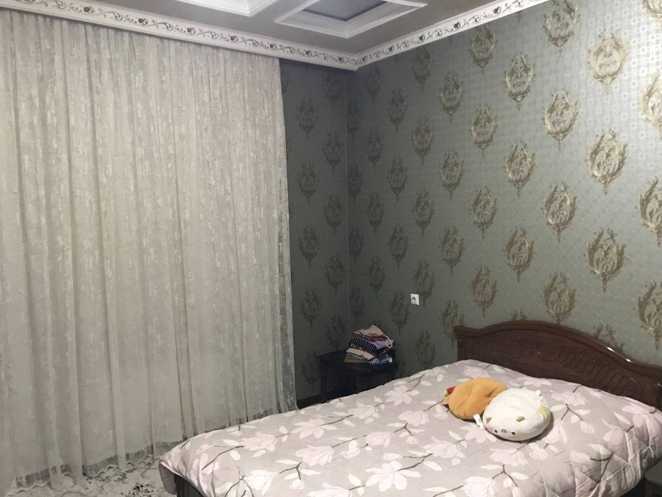 Уй сотилади,  зур