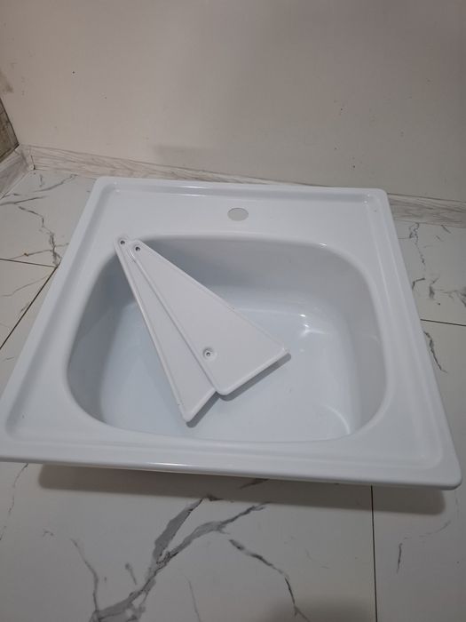 Стальная мойка для кухни