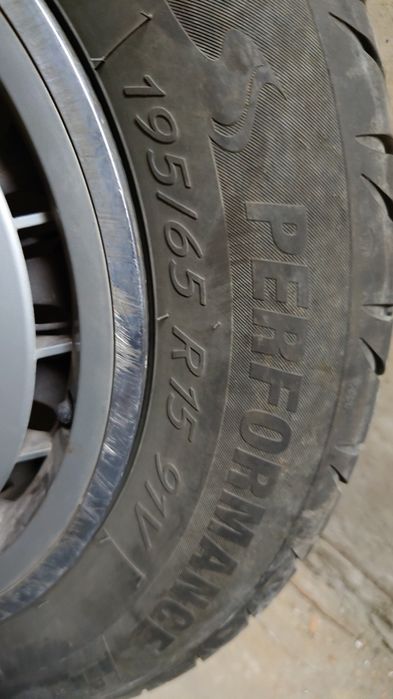 Летни гуми с джанти Mercedes w124