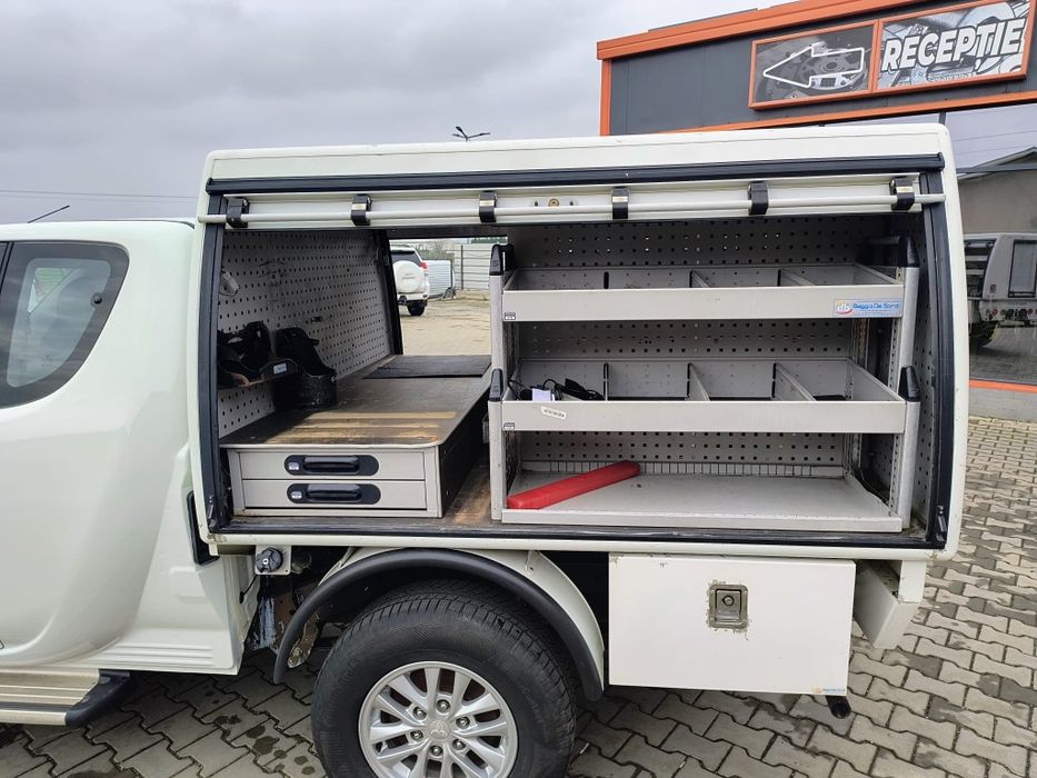 Vand Mitsubishi L200