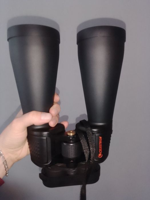 Бинокъл Celestron SkyMaster 15x70