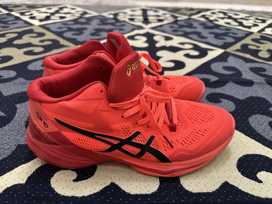 Кросовка Асикс Токио