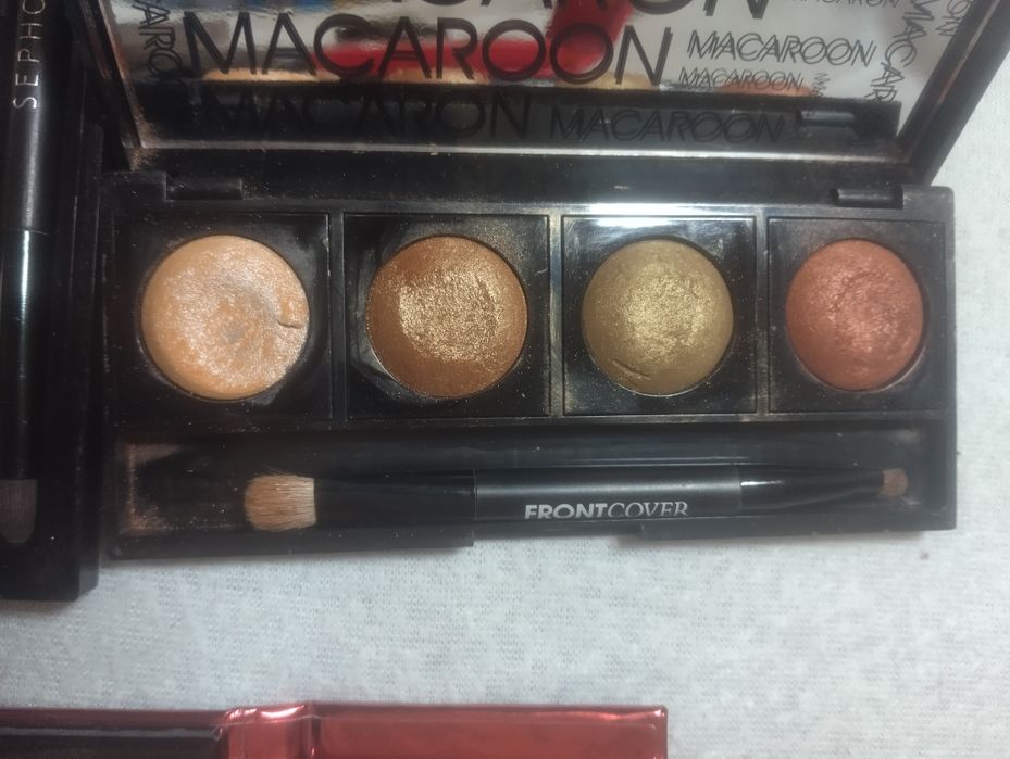 Сет от  гримове.