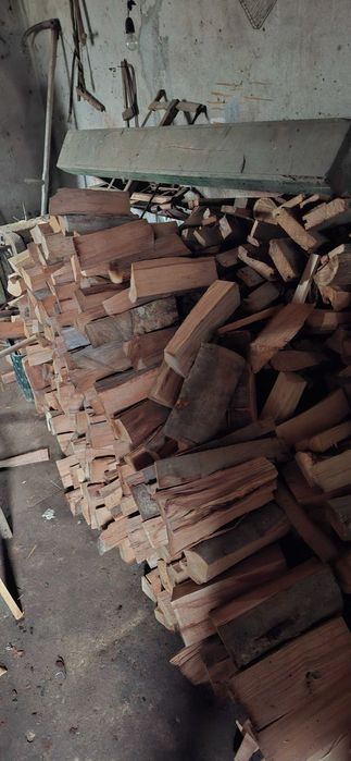 Salut! Vand lemne, aproximativ 2m3