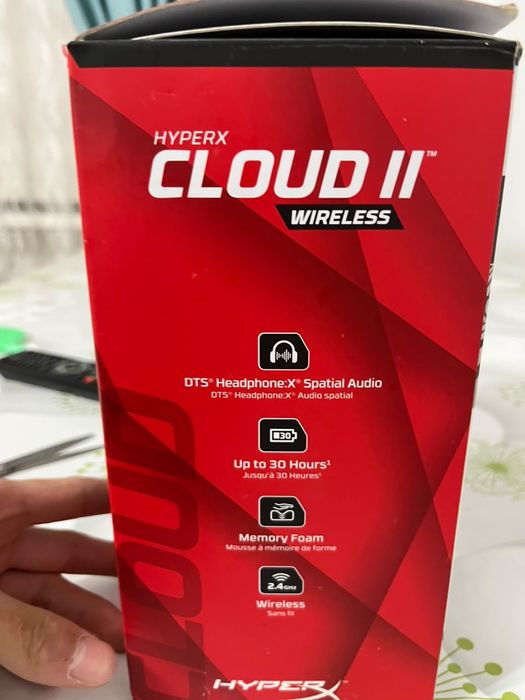 Продам наушник HyperX