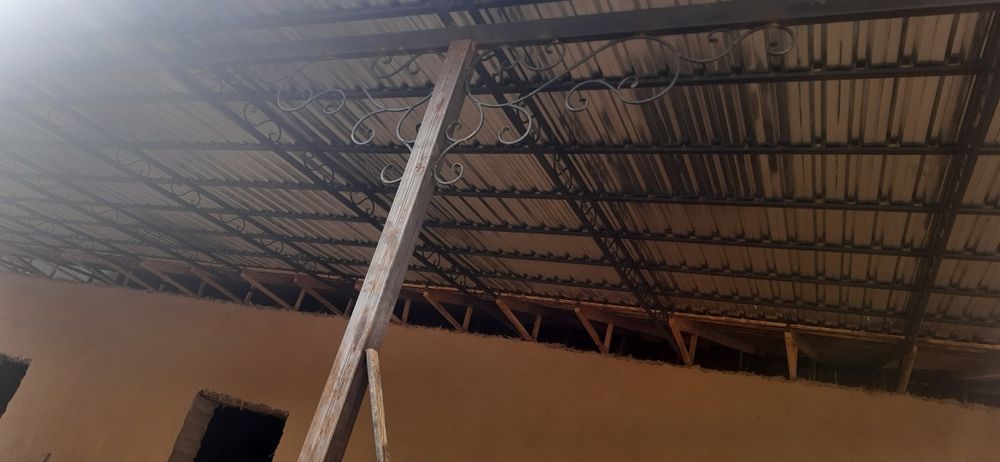 Сваршик хизмати навес