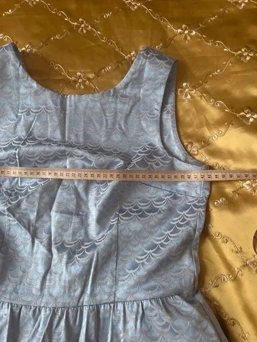 Costum-rochie, compus din bluza peplum si fusta