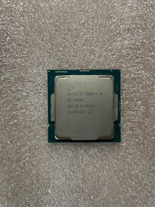 Процесор i3 10105