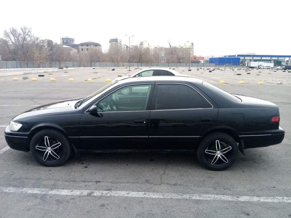 Тойота камри 20.