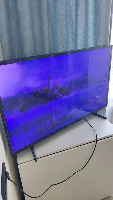 Телевизор LG 43 дюйма