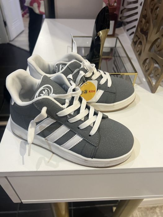 Кроссовки детские!