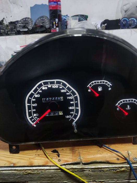 Matiz 3 tali Tablo sotiladi. Продоется Приборка Матиз 3 цлиндр