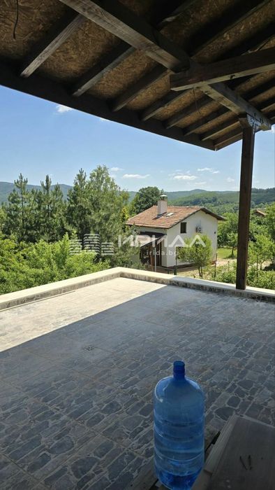 Къща в гр. Костинброд - с. Чибаовци 180m²