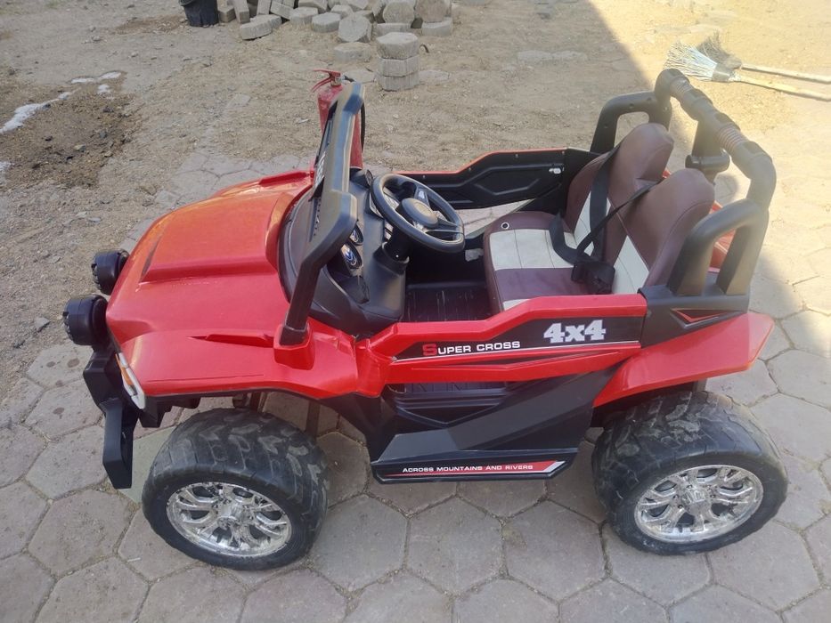 Продам электромобиль