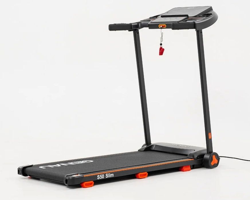Продаю беговую дорожку GENAU S50 Slim