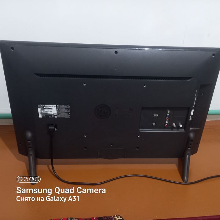 LG 32 TELEVIZOR Sotiladi