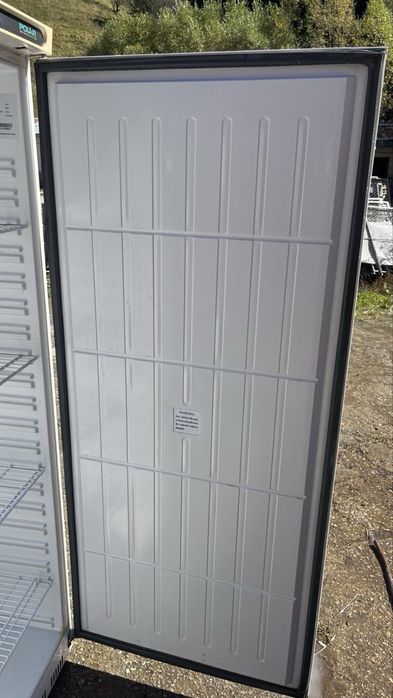 Английски професионален хладилник