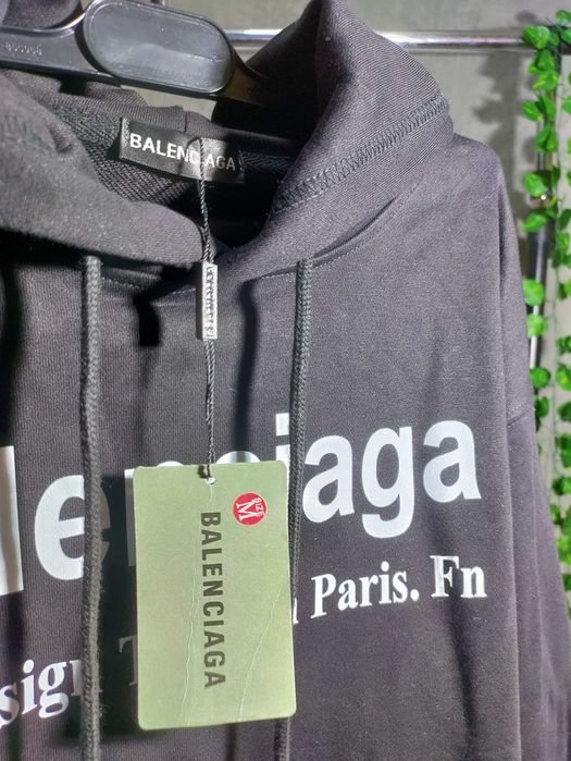 Hanorac Balenciaga marimea M