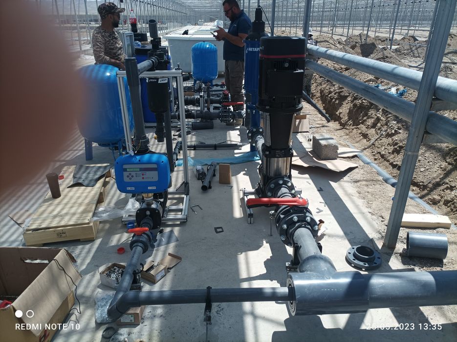 Сантехник,  30 лет стажа.