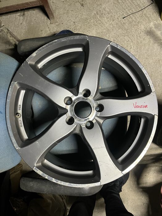 Vând jante venezia 5x112