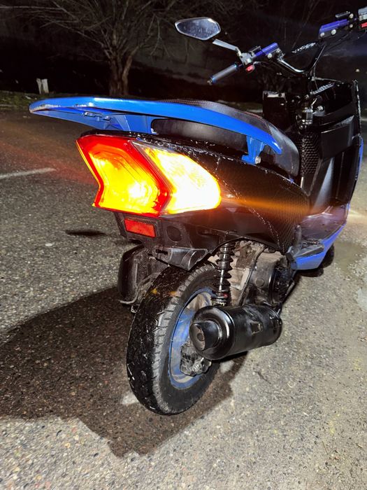 Benzili skuter holati ideal Srochna