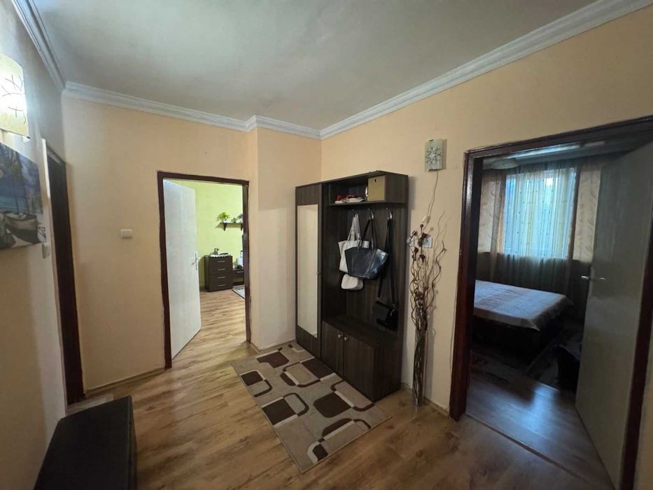 Продава се Четиристаен апартамент в Пловдив, Кючук Париж - 107 кв.м за 1664 €/кв.м - Снимка #3