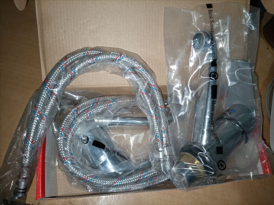 Кран для ванной.новый.упакованый