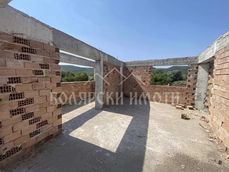 Продава се Къща в с. Леденик, Област Велико Търново - 300 кв.м за 1067 €/кв.м - Снимка #18