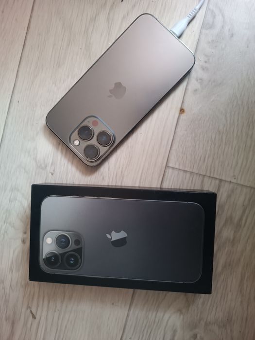 Обменяю айфон 13 про на 128