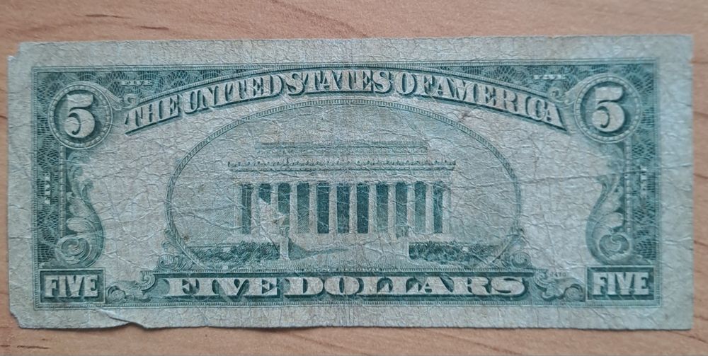 Нумизматам. Продам 5 долларов 1950 г.