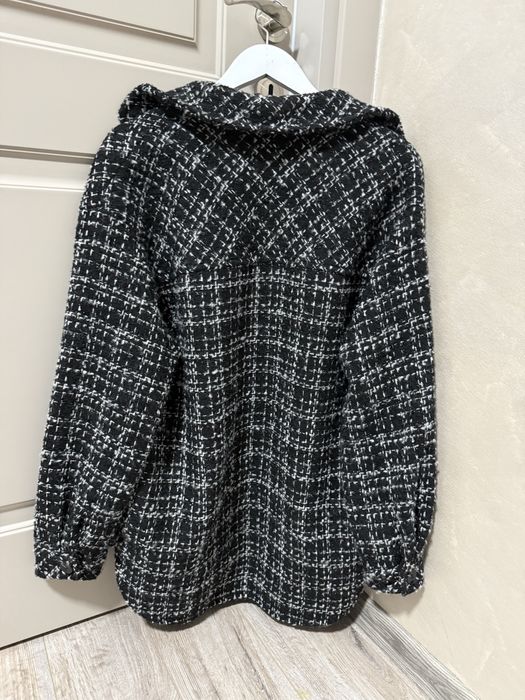 Ново палто букле