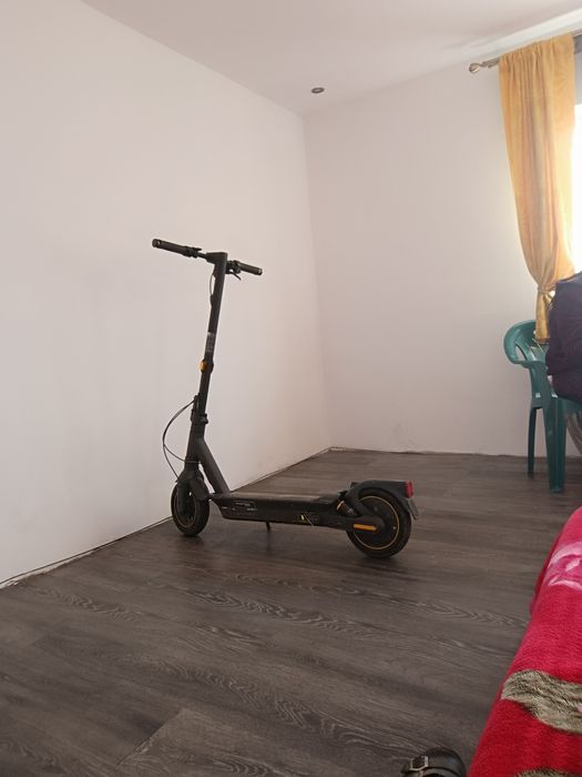 Ninebot G2 Max  autonomie 70km