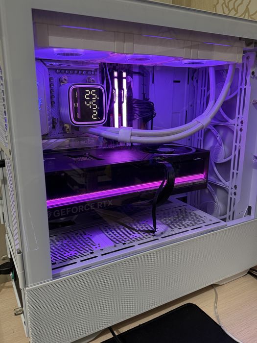 Rtx 5080 asus astral