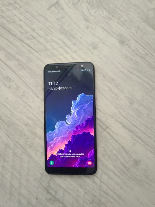 Продам телефон самсунг