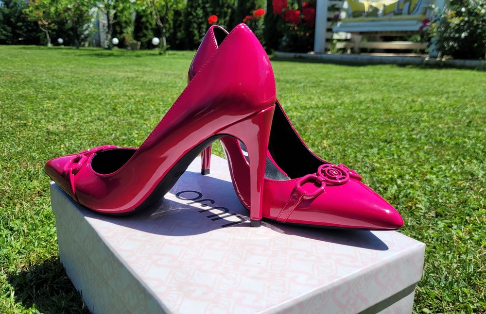 Pantofi Liu Jo, eleganti, noi, marimea 38
