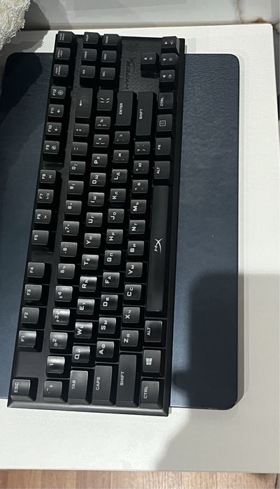 клавиатура Hyper x Alloy Fps pro